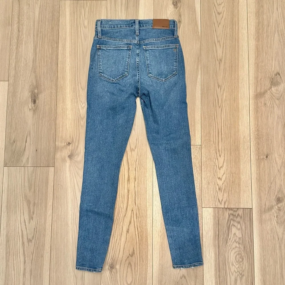 LIKE NEW Madewell Women’s 10" High-Rise Skinny Denim Jeans_2